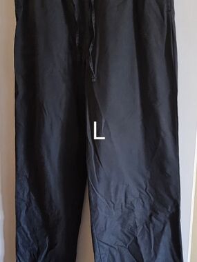 Womens Black Drawstring Scrub Pants - Classic Solid